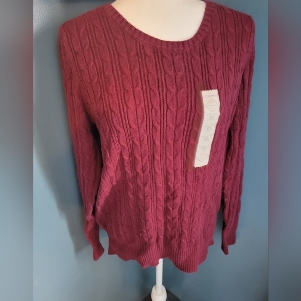 St‎ John's Bay 0X NWT cable knit sweater wine color